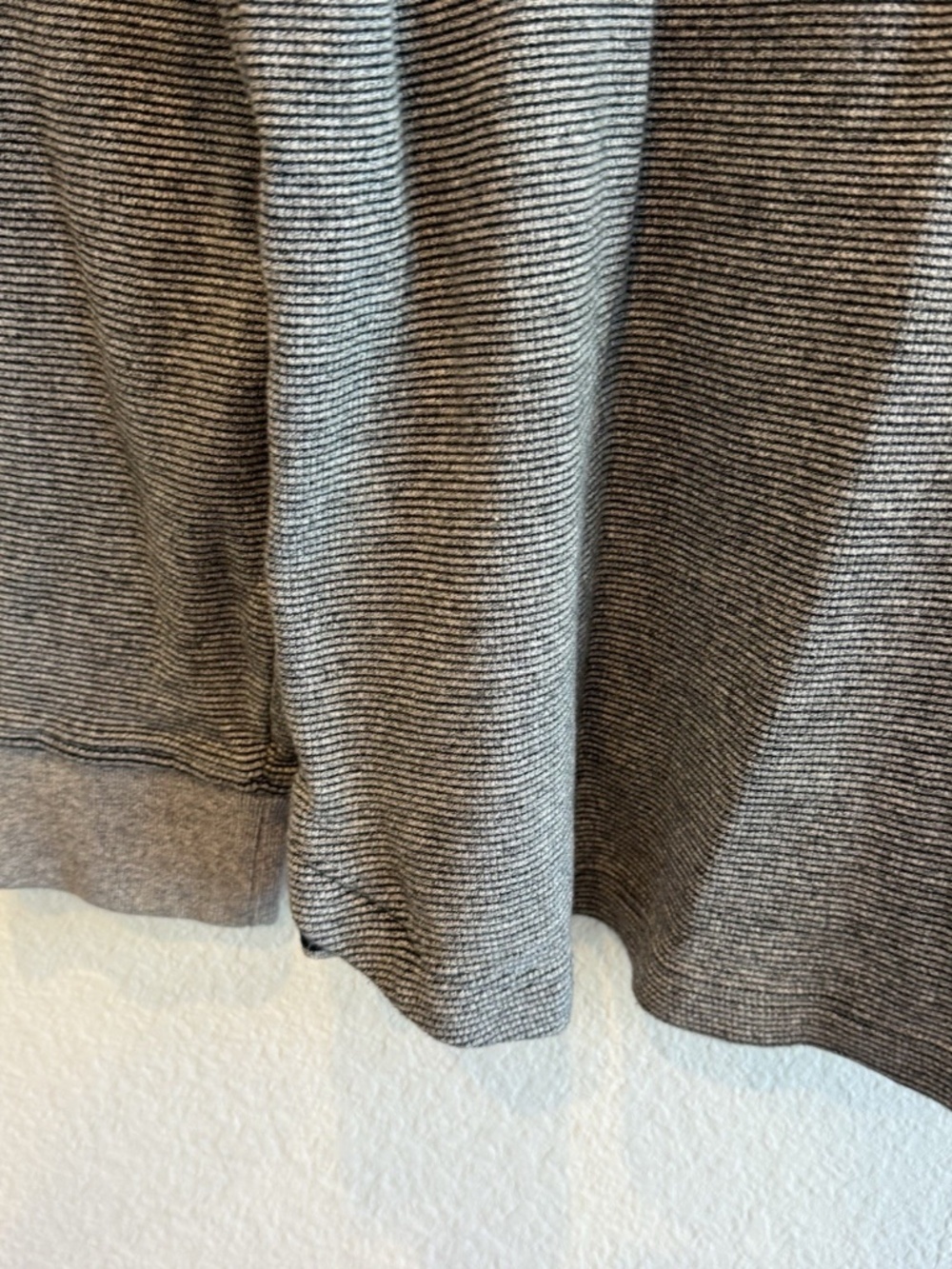 Robert Graham Classic Fit Quarter Zip Pullover Sweater Gray Men’s Large 1/4 - Picture 8 of 8